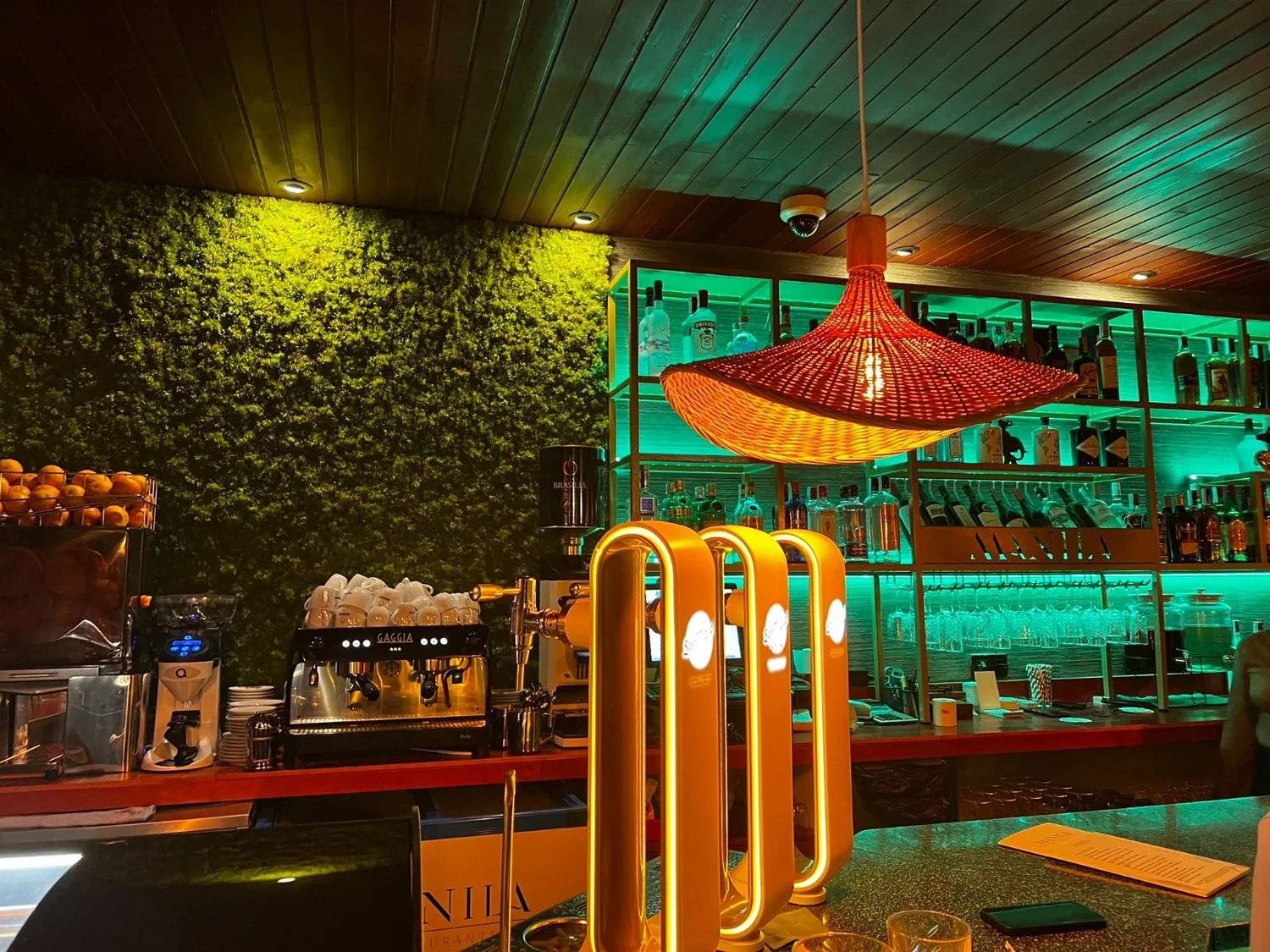 Barra de Restaurante Manila